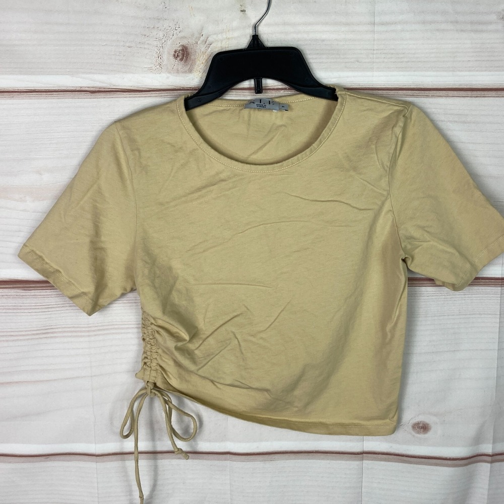 XLE The Label Top Womens M Beige Crop T-Shirt Crew Neck Short Sleeve Ruched Side